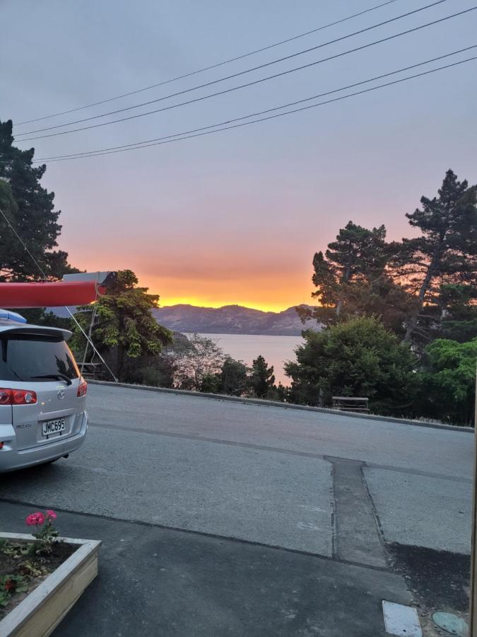 Taimana Boutique Motel Diamond Harbour Exterior photo